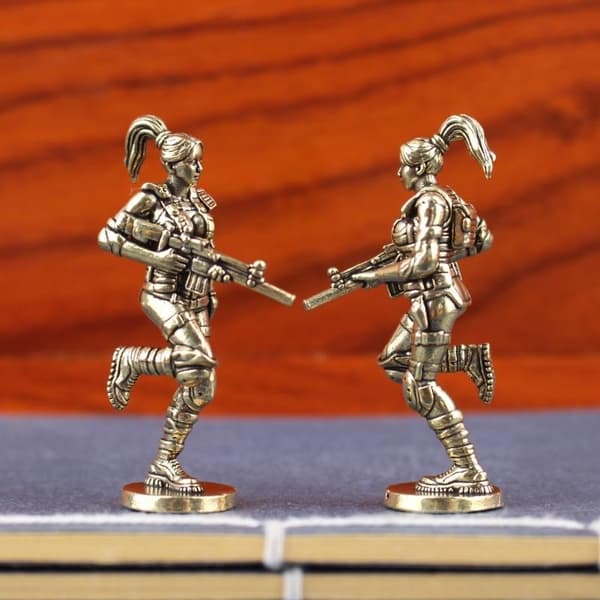 Special Forces Lille Statue Messing Kvindelige Soldater Figurer Ret