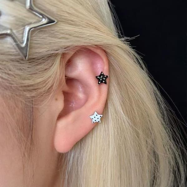 1 par e Polka Dot Star Stud Øreringe Hypoallergen Skruebagside A2