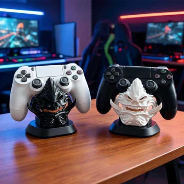 3D-printet spillkontrollerbase Oni-maskeformet skrivebordsdisplay A4