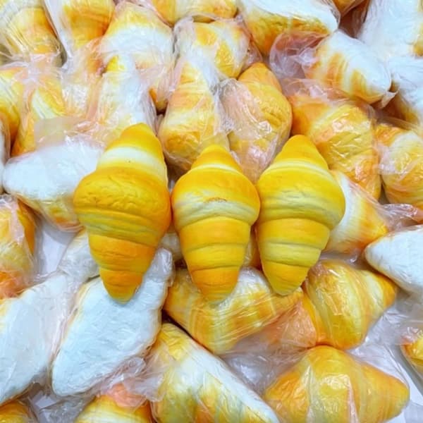 Croissant Langsomt Stigende Squishy Fidget Legetøj Brød Gave