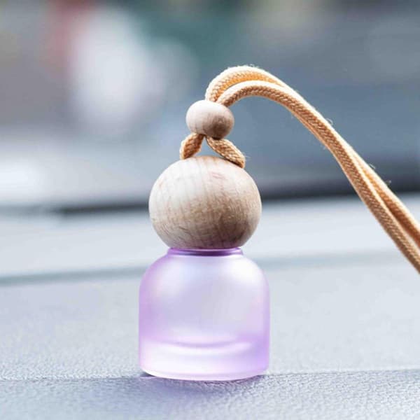 1 stk. 11 ml tom bilparfumeflaske farverig matteret glasflaske A1
