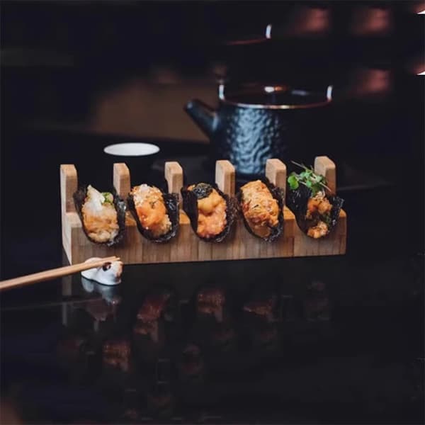 1 kpl Sushi-teline Puinen  Pidike Puulevy Ruokaseisake Sashimi A6