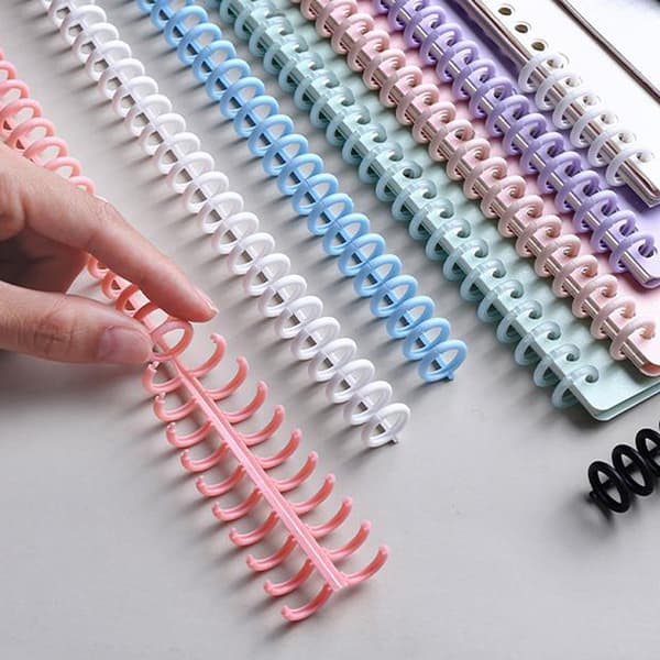 30 huller plastikspiralringe til A4-papir til notesbogspapir A8