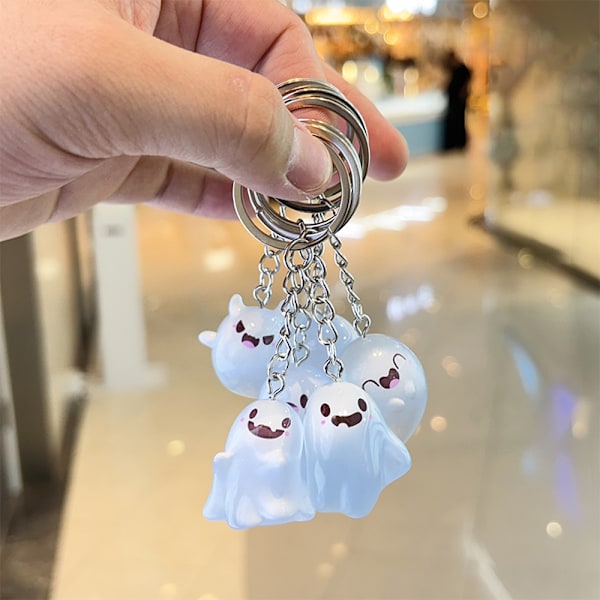 e Liten Spøkelse Resin And Duck Nøkkelring For Kvinner Nøkkelring Veske Charm A3