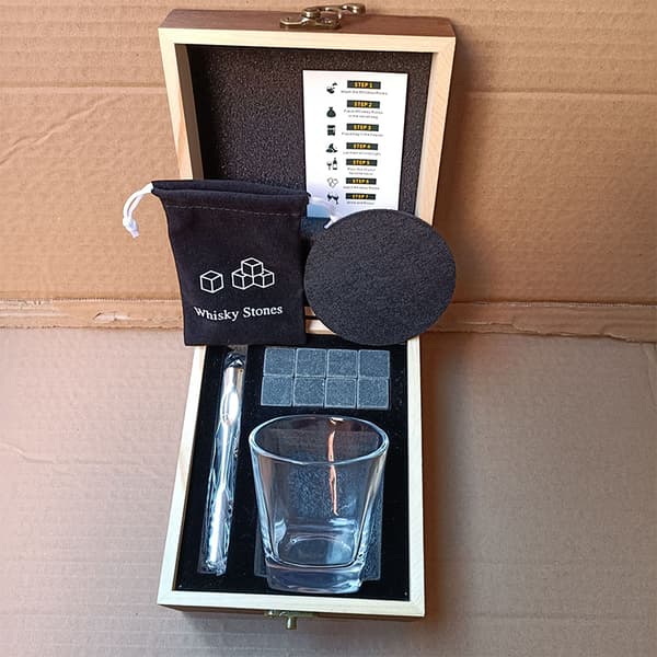 Whisky Stenar Och Whiskyglas Presentförpackning B