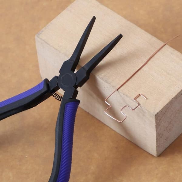 Mini flattang bærbart håndverktøy for smykkefremstilling DIY black-red