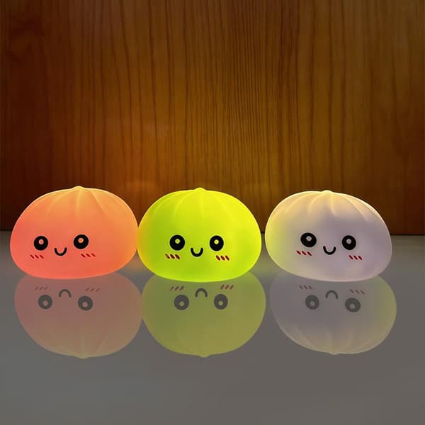 Luova e Dumpling LED-yövalo painettava lelu B