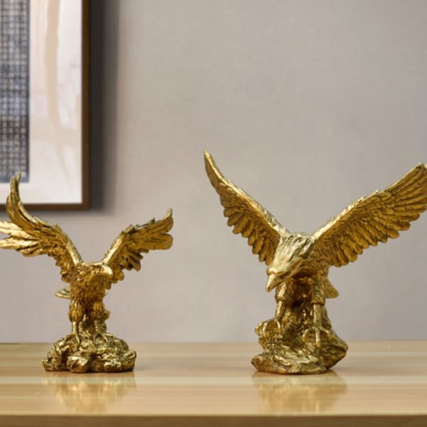 Harpiks Golden Eagle Statue Art Animal Model Collection Ornament D