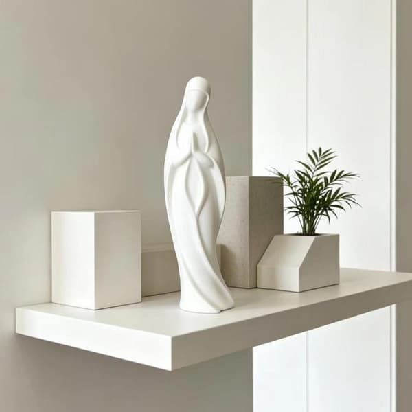 3D-printad bedjande Mariastaty Minimalistisk välsignad moderprydnad S