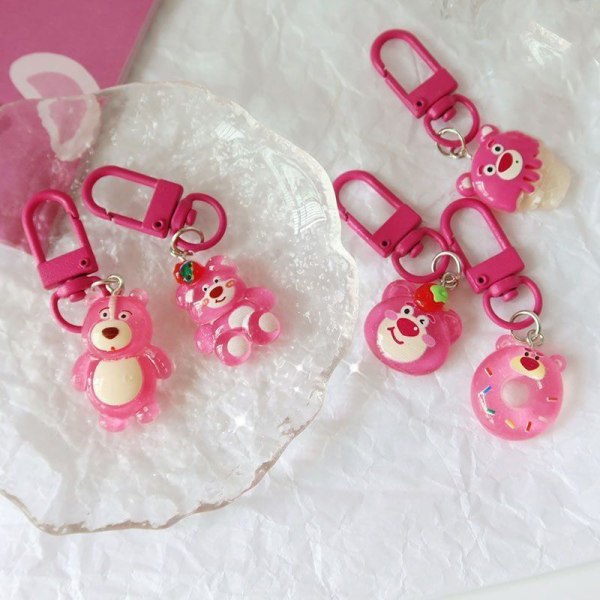 Nøkkelring Cartoon Bear Pendant e Strawberry For hengende poser Acc D