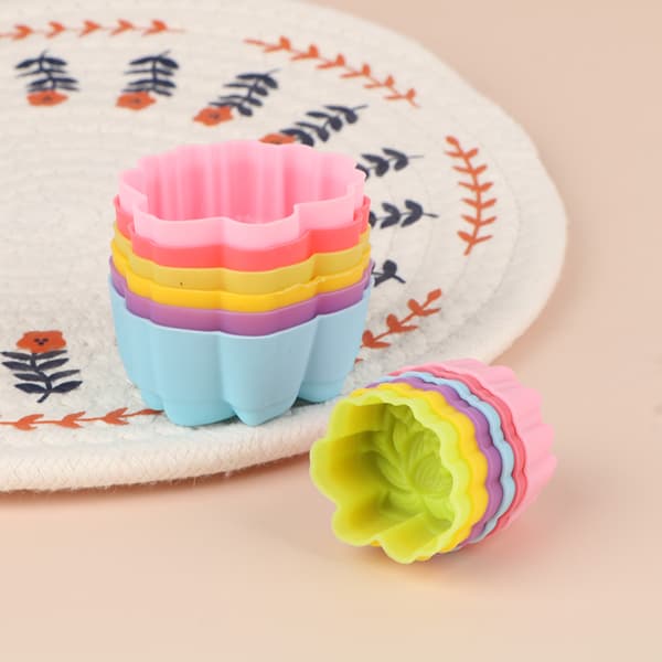 5 stk 3/5cm Lotus Silikonform Kake Muffin Baking Nonstick Reus 3cm 5pcs