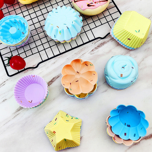 Silikonform Cupcake Gjenbrukbare kakeformer Muffinsbaking DIY Kit H