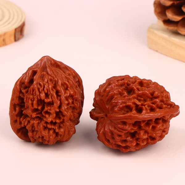 Wenwan Valnødder Valnød Konge Yong Kirin Mønster Embedsmand Hat Fire 2PCS