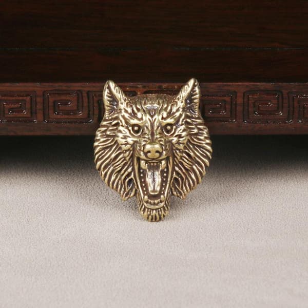Mässing Varg Conchos Skruvmaterial Djurhuvud Design Läder 1pc