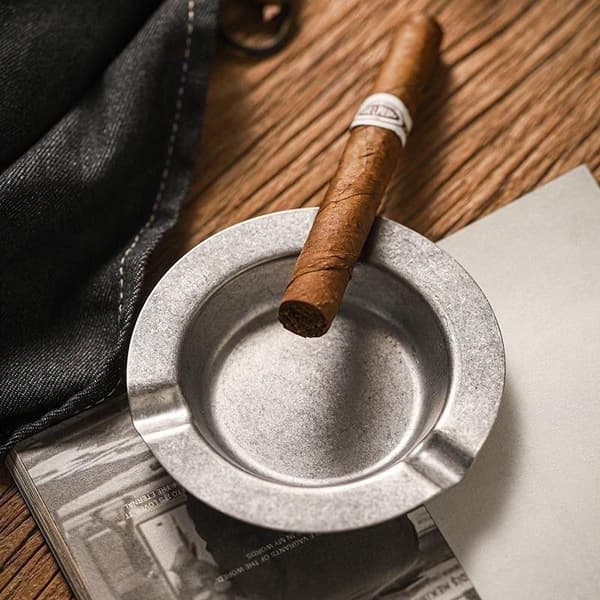 Retro Mode Cigarr Askfat Kors Rostfritt Stål Heminredning R Silver