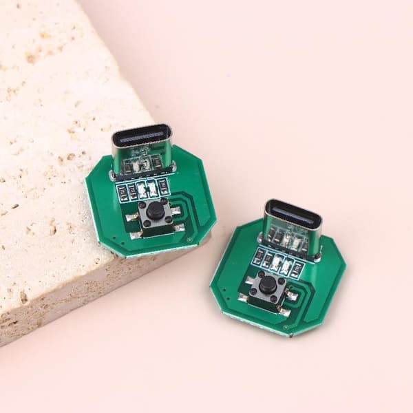 2/4/6/8 stk lommelyktdriverkort for DIY av integrert lading 2Pcs