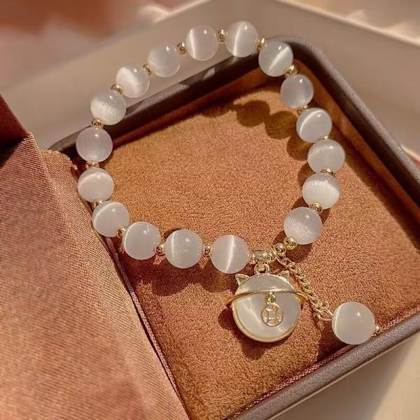 Utsøkt opal beaded armbånd kvinner Elegant Lucky Cat anheng