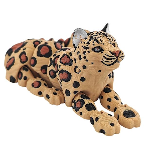 3D-printad snöleopardmodell, simulerad, rörlig A6