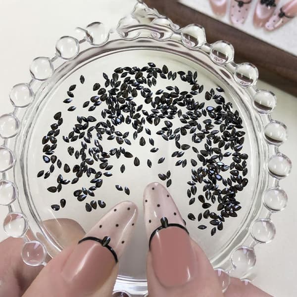 Nageldekoreringskit Små Berlocker Mini Droppformade Strass 6