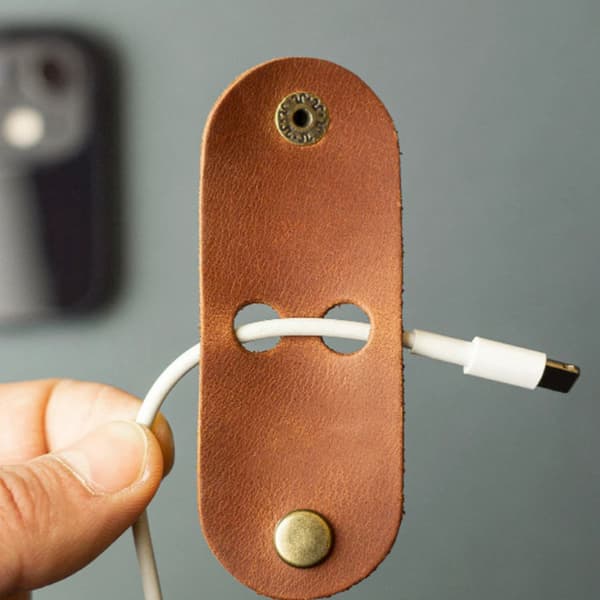 1/3 stk Mini læderkabelopruller tilbehør til høretelefoner ledningsorganisator 1Pcs