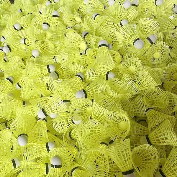 3/6/12 ST hållbara gula nylonbollar för badminton White 6pcs