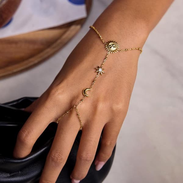 Boho Zirkon Solformade Sammanlänkade Guldstjärnor i Rostfritt Stål Golden