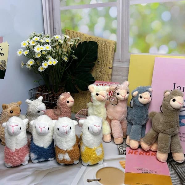 Blød og håndlavet vedhæng nøglering gave alpaca nøglering får E