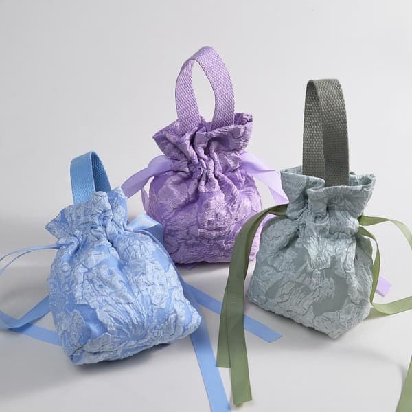 Blomstret lerretssnorpose liten smykkepose med perlekjede Green