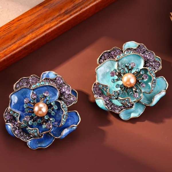 Mode Nitade Rhinestone Blomsterbroscher För Kvinnor Kappa Smycke A4