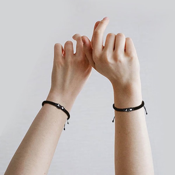 Håndlaget justerbar snor 26 bokstaver flettet armbånd for kvinner M A26  bc91 | A26 | Fyndiq