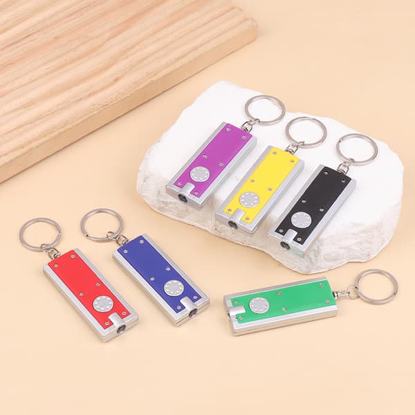 Avaimenperä taskulamppu minitaskulamppu tasku avaimenperävalo USB R Black