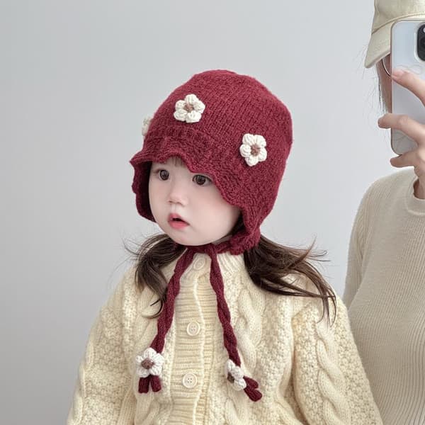 Baby Småbarn Flickor Mjuk Stickad Vintermössa e Blomdekor Öronlapp A1