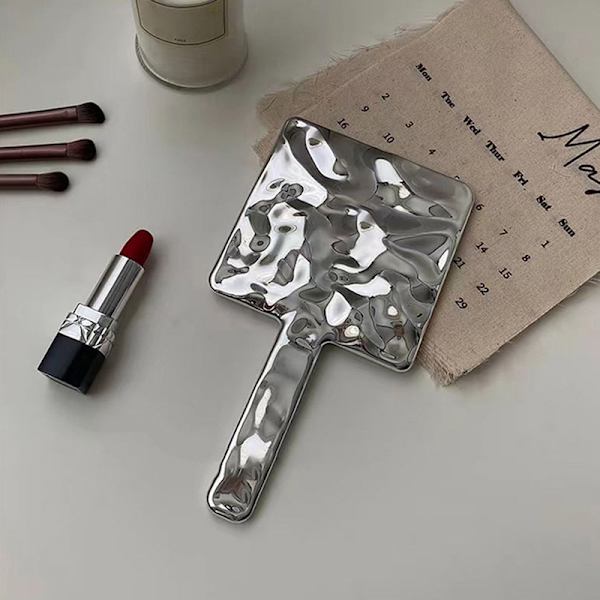 Ins Flydende Form Firkantet Spejl Mini Håndholdt Desktop Cosmetic