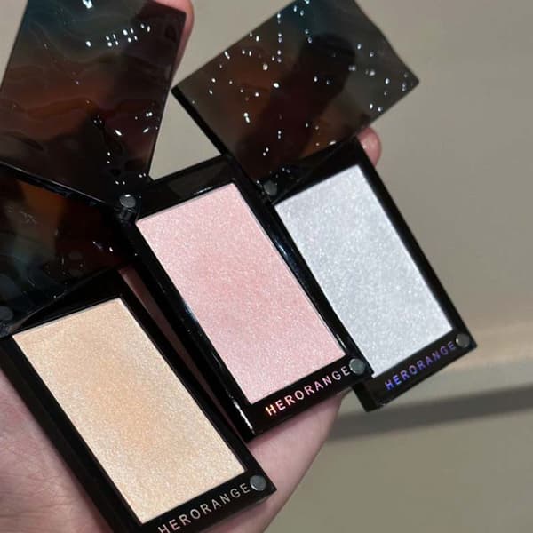 HERORANGE Professionel Shimmer Highlighter Blush Makeup Highlighter A2