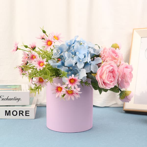 1st Flower Box Rose Bukett Boxes Rund Box Blomsterarrangemang White