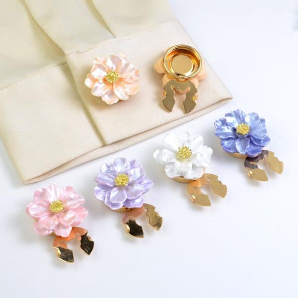 2 stk. manchetknapper med modeblomsterknap A5
