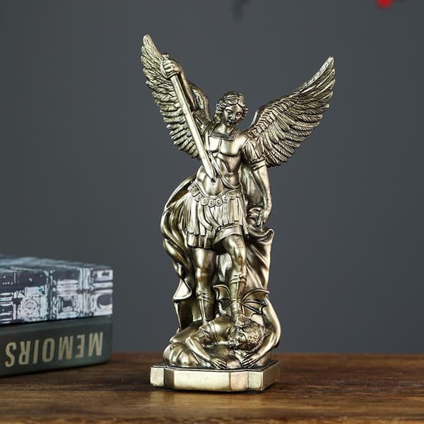 St. Michael-statue for hjemmebeskyttelse katolsk helgenskulptur L