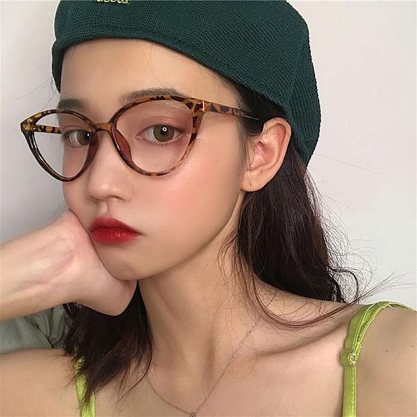 Trendiga Cat Eye Triangel Ram Solglasögon Dam Vintage Sun Glas A2