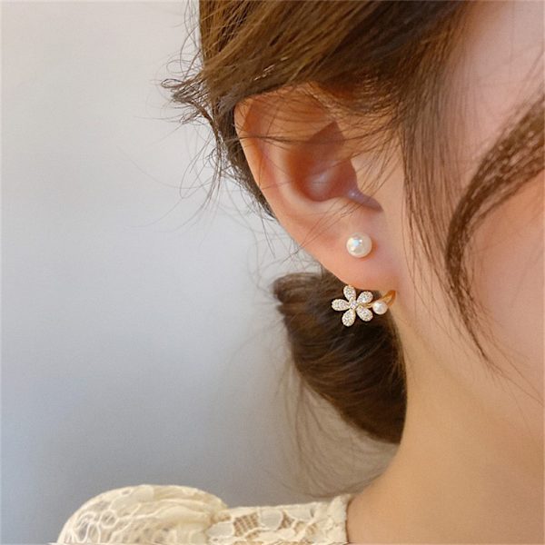 1 Par Lätt Lyxig Imitation Pearl Flower Stud Örhängen Crystal 02