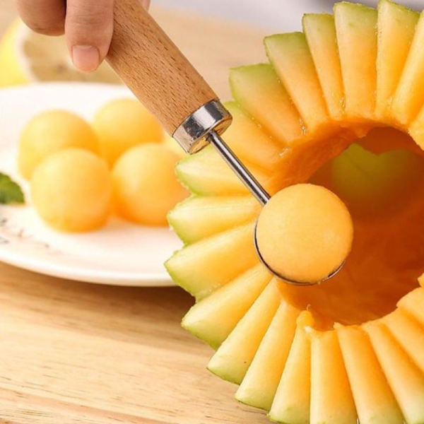 Vannmelonkutter i rustfritt stål med trehåndtak, multifunksjonell C