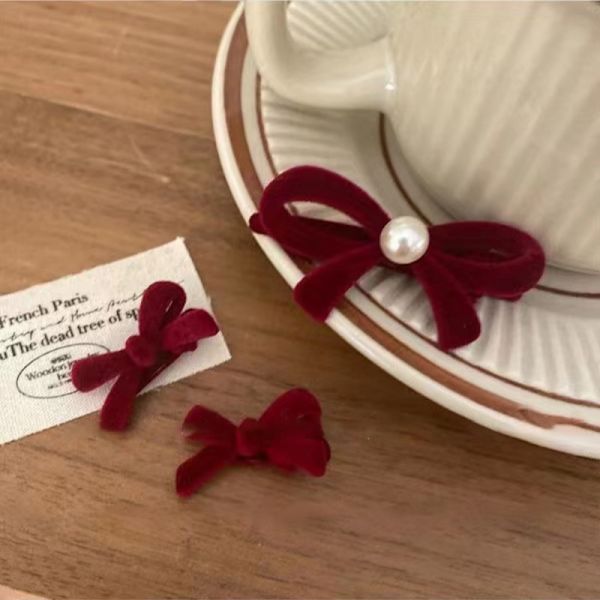 Tyylikkäät Velvet Pearl Bowknot -hiusklipsit Christmas Hai A4