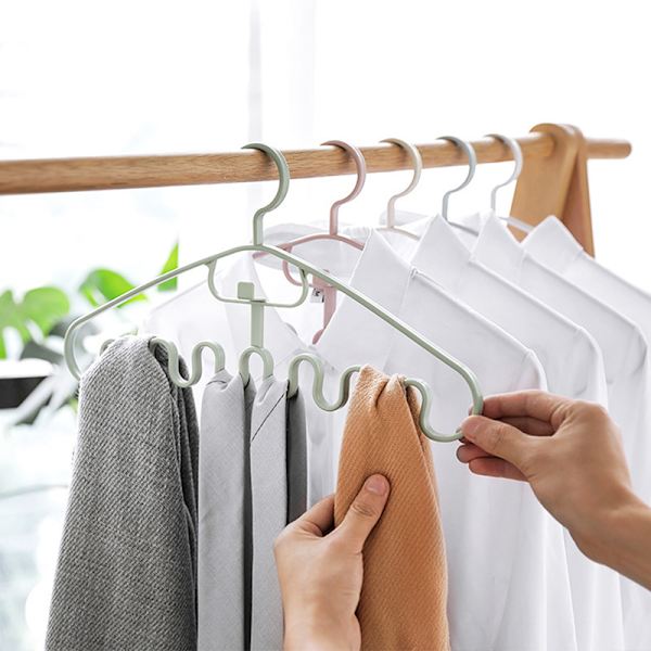 Waves Multi-port Support Hangers for Clothes Drying Rack Plasti Pink
