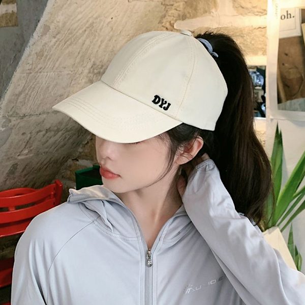 Cap Snapback hästsvans halvtom cap kpop hatt wome Beige