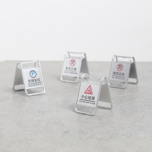Miniatyr Trafikkskilt Advarselsskilt Modell Dukkehus Simulert R A2
