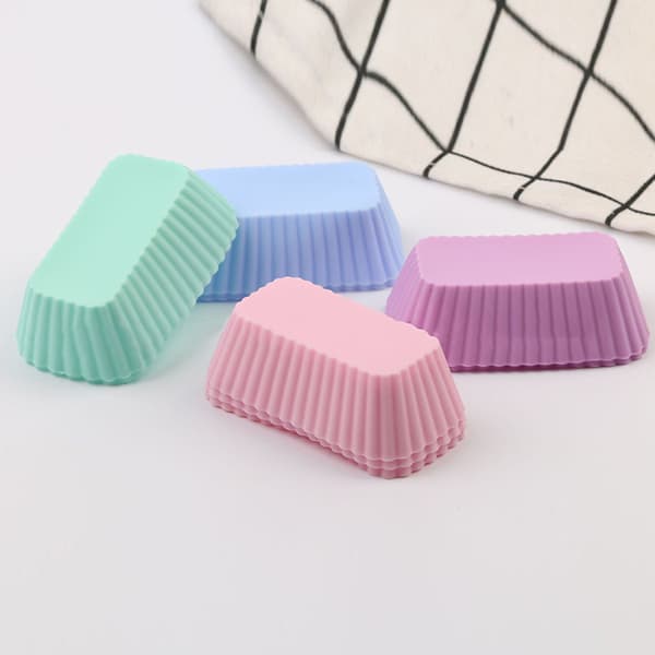 5 kpl Silikonikakkumuotteja Suorakulmainen molds Random-5pcs