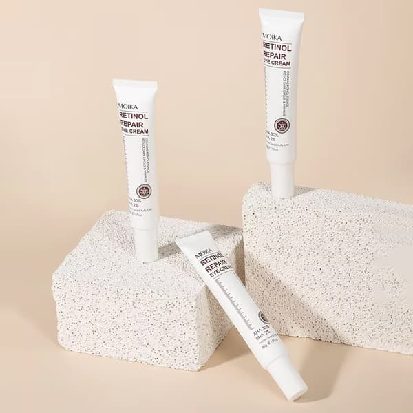 MOIKA Retinol Reparerende Øjencreme Reducerer Fine Linjer og Mørke Rande 30g