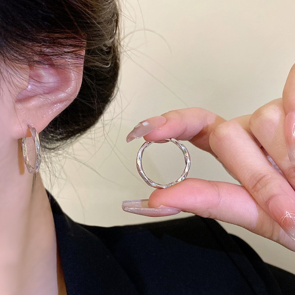 Nye enkle ringer med små ringer for kvinner Bruskøre P Silver