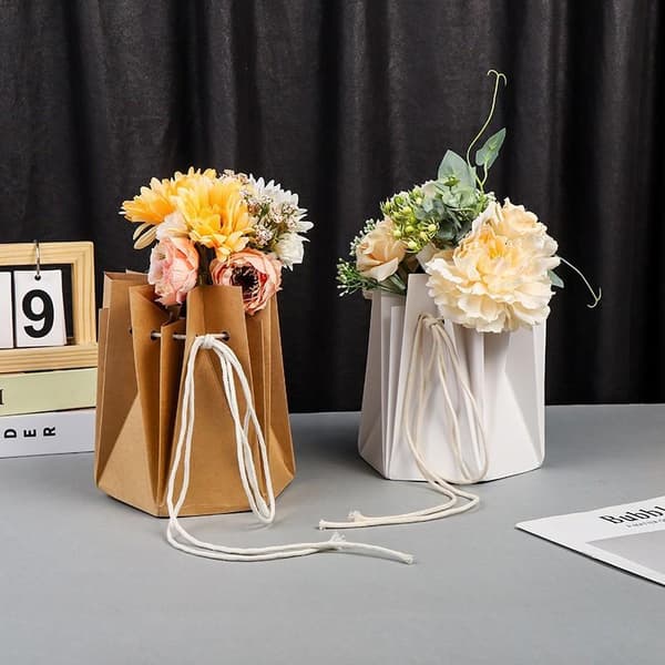 Blomlådor Handvikta Blommor Presentpåse Floristbukettförpackning A4