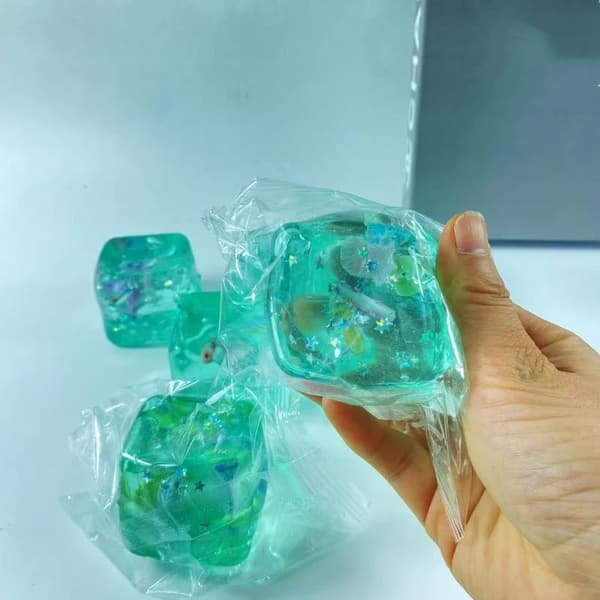 Squishy Stressballer Kube Hav Sensorisk Fidget Leketøy Barn Voksne