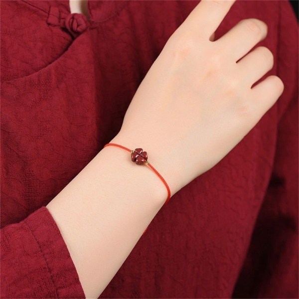 Luonnollinen Lucky Clover Käsintehty punainen köysi Lucky Bangle Naisten Miesten L red